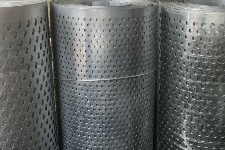 Tôn Lỗ ô 4li dày 4zem