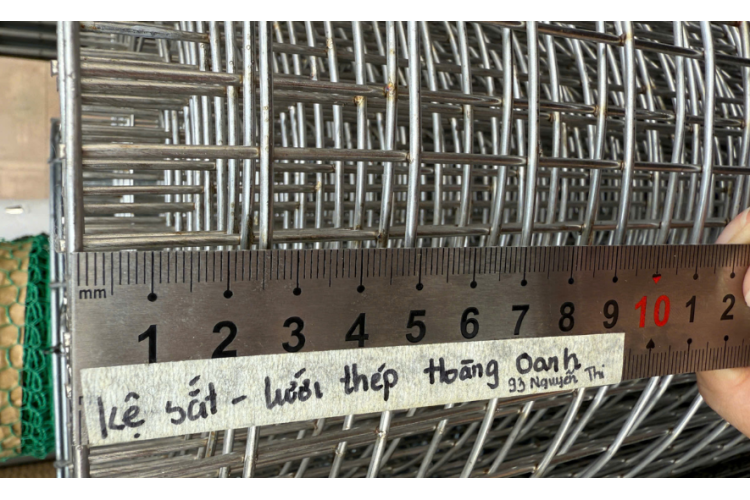 Lưới hàn inox 304 ô 2 phân 5 cọng 2li - khổ 1M và 1M2