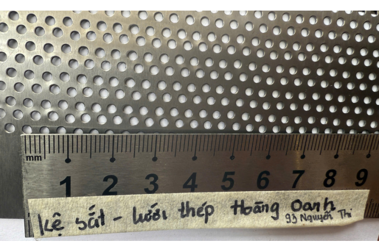 Tôn Lỗ ô 2li dày 4 zem 