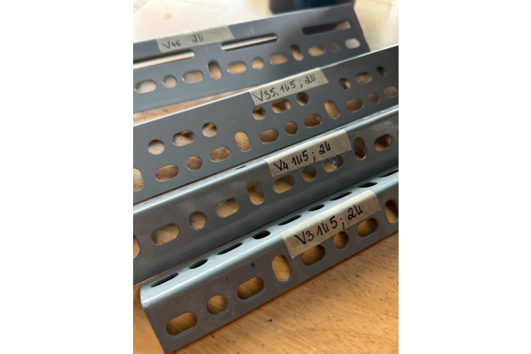 VLỗ - V3 1li5; 2li